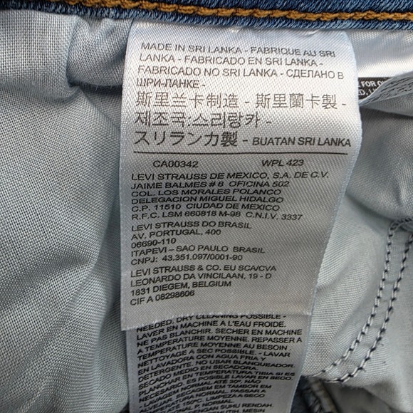 Levi's Classic Bootcut Jeans Women's 16S / 33 x 30 Blue Denim Stretch 39252-0001 - Picture 6 of 10